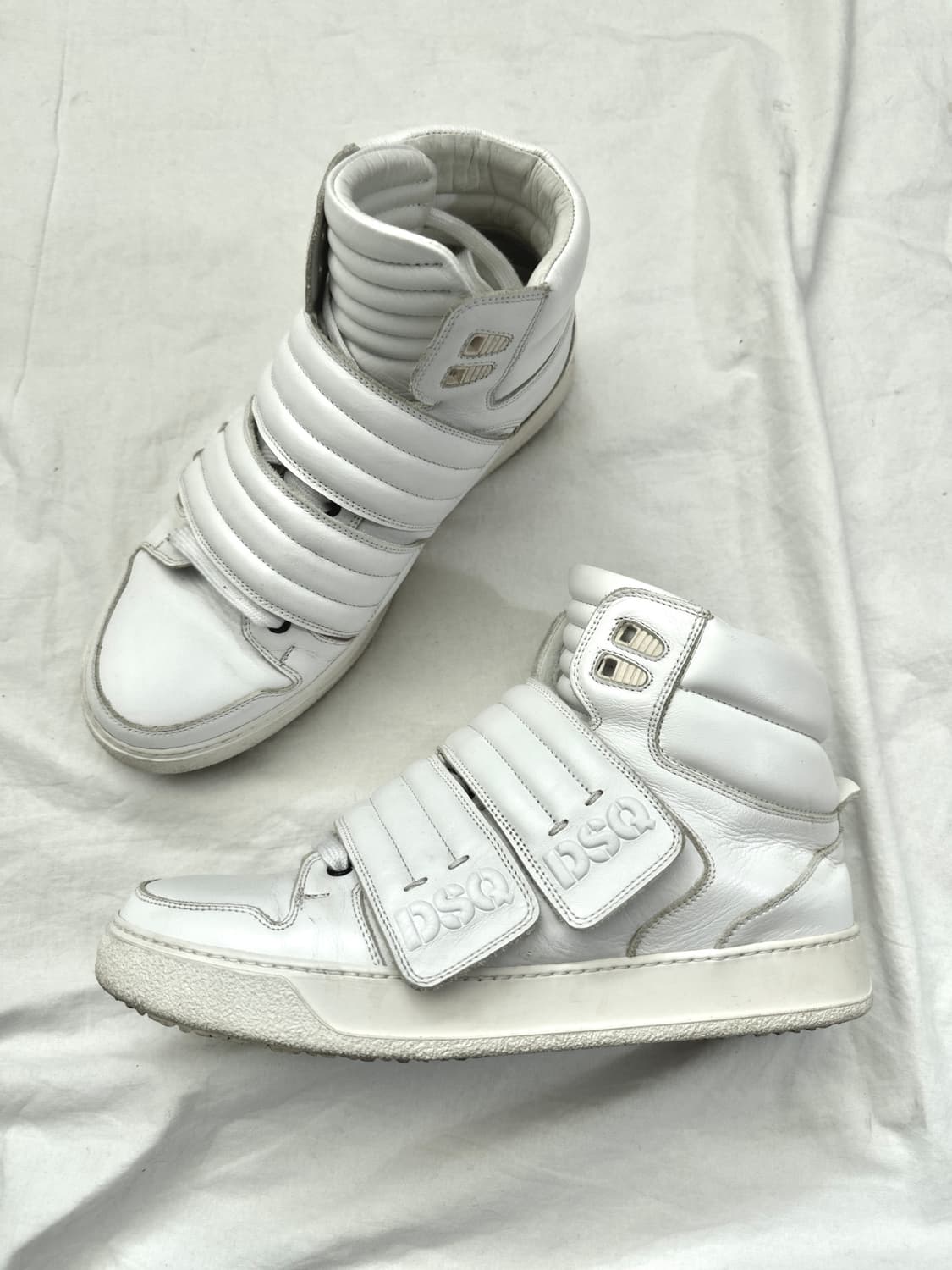 디스퀘어드2 더블 스트랩 하이탑 스니커즈 상품이미지1