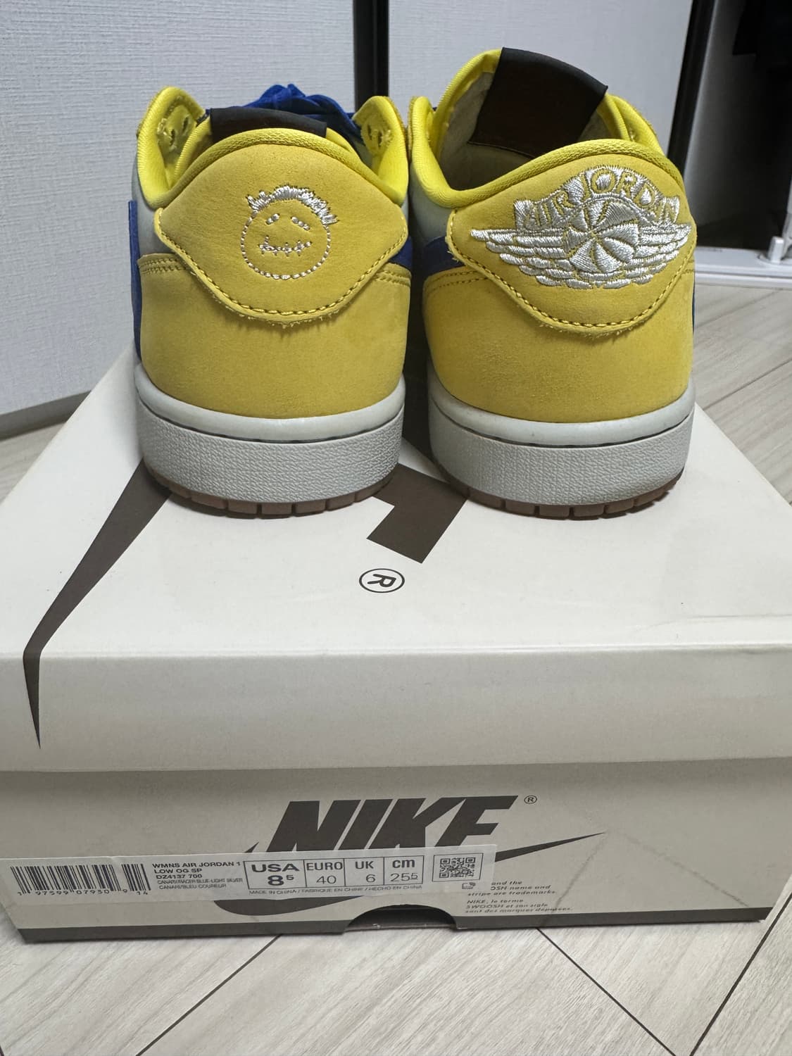 트레비스스캇 조던1 로우 카나리 상품이미지4