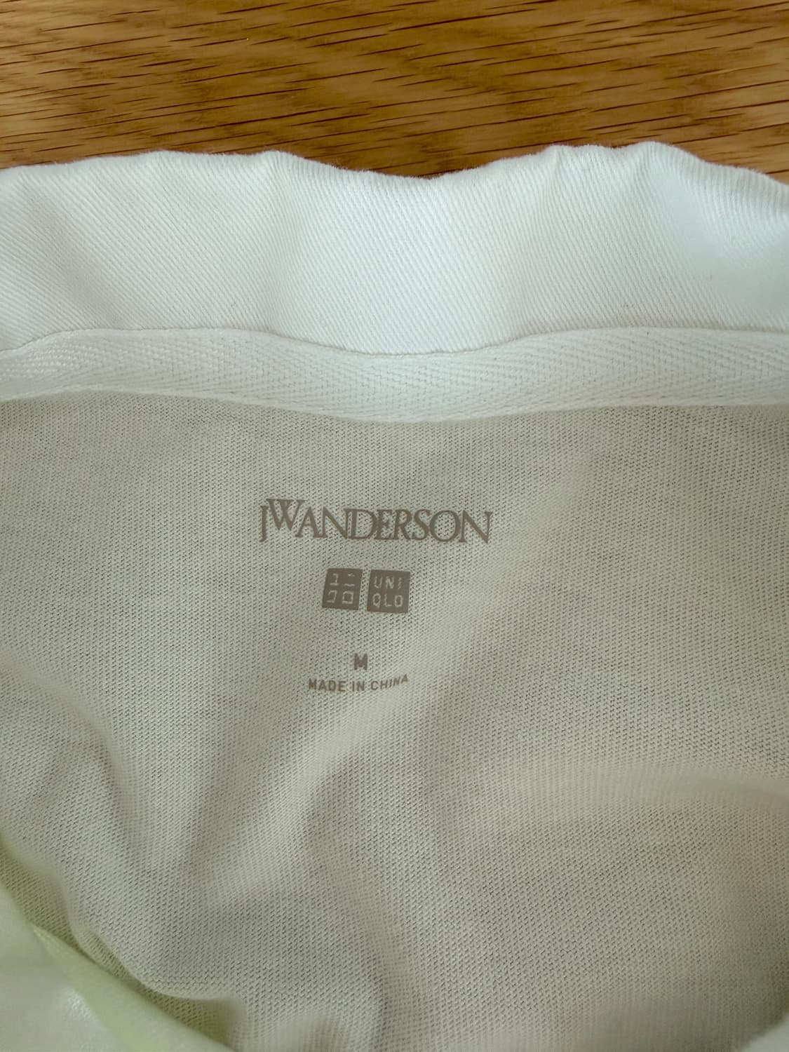 JW ANDERSON X UNIQLO 크롭 카라 롱슬리브 상품이미지6