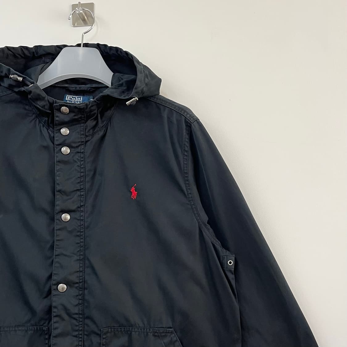 폴로 랄프로렌 레드 포니 블랙 투웨이 코튼 후드 자켓 상품이미지4