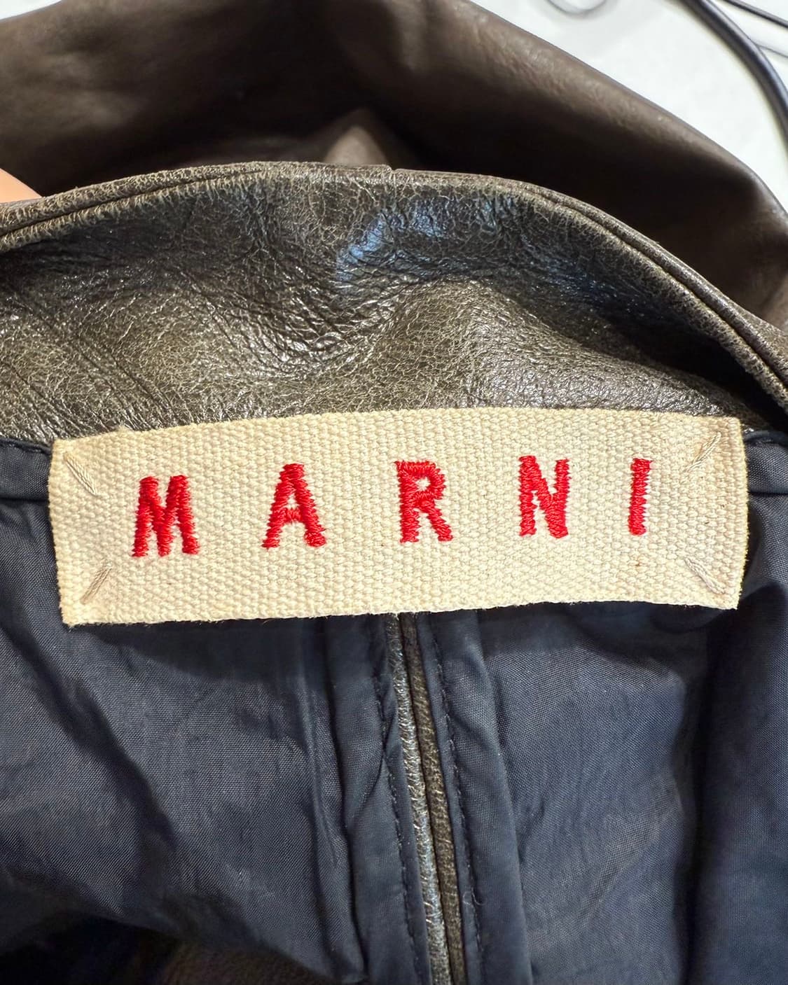 마르니 브라운 카우하인드 하프 자켓  상품이미지8