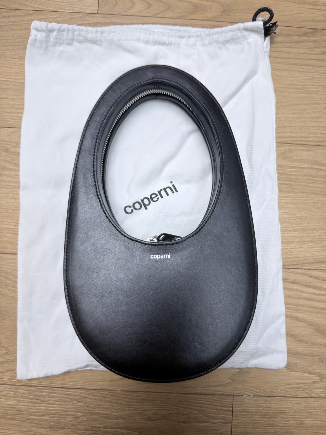 코페르니 스와이프백 미니  상품이미지1