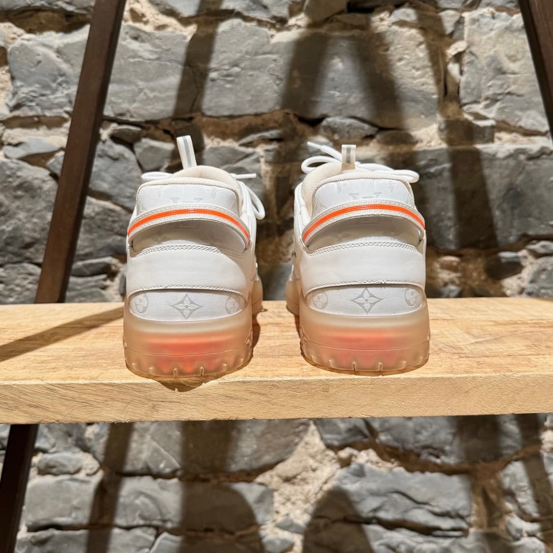 루이비통 버질 VIRGIL x LOUIS VUITTON  x LUCIEN 상품이미지7