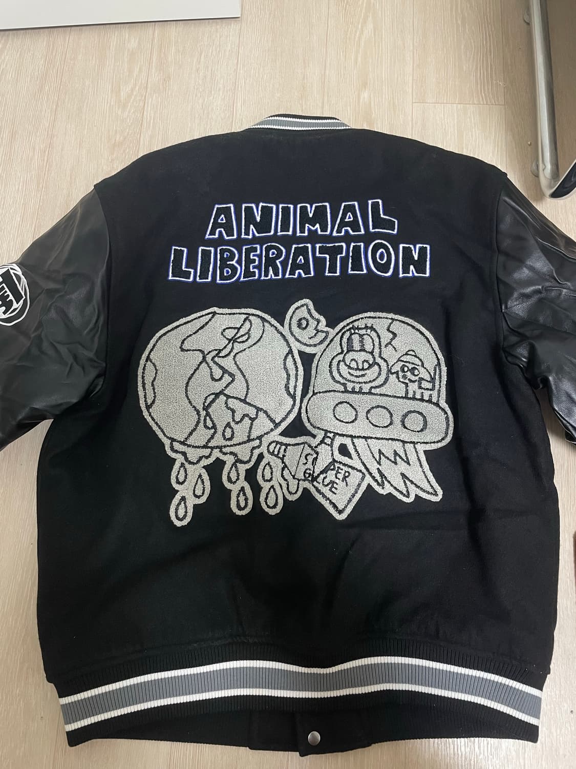 팀코믹스 바시티 자켓 상품이미지2