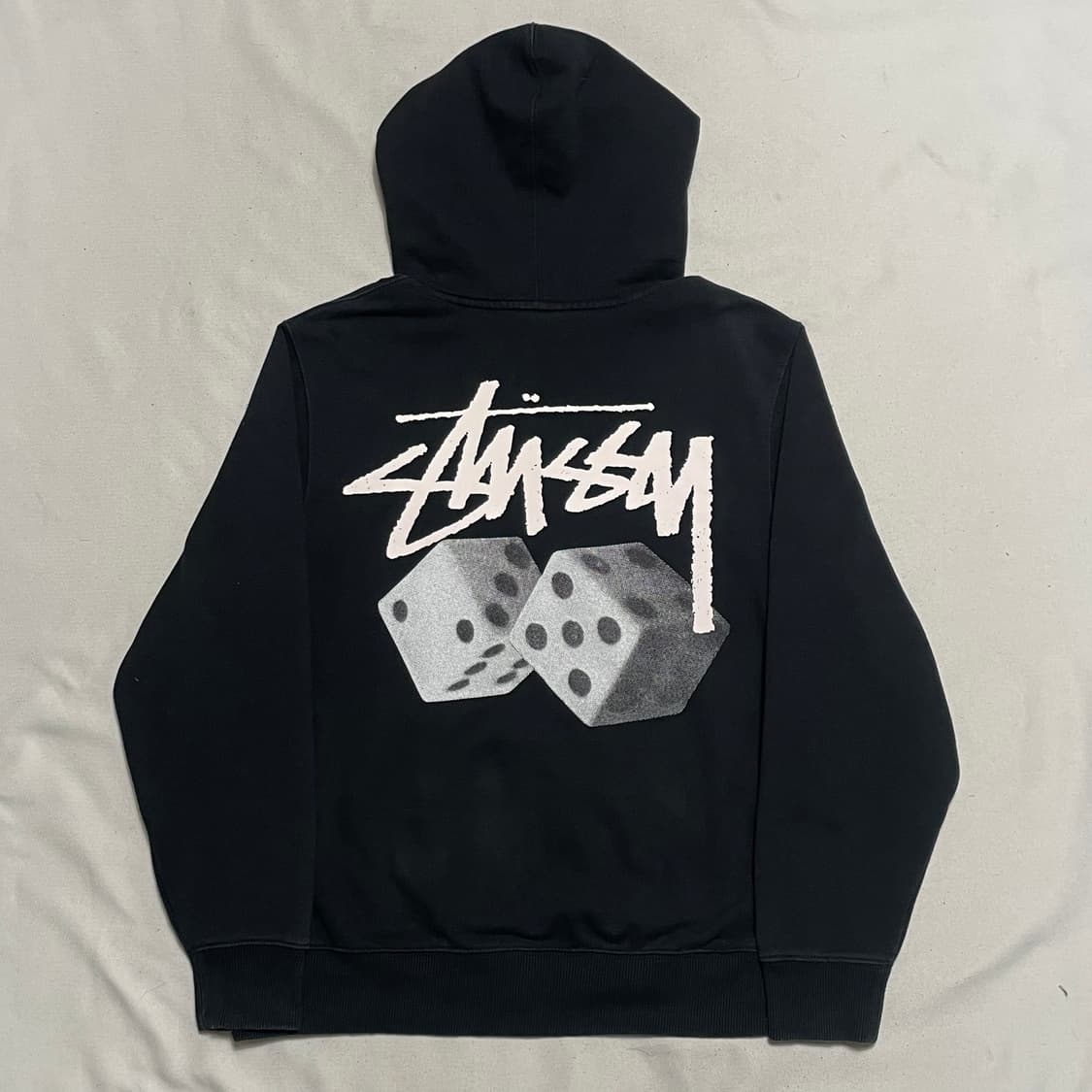 M 스투시 빅로고 주사위 블랙 후드티 상품이미지2