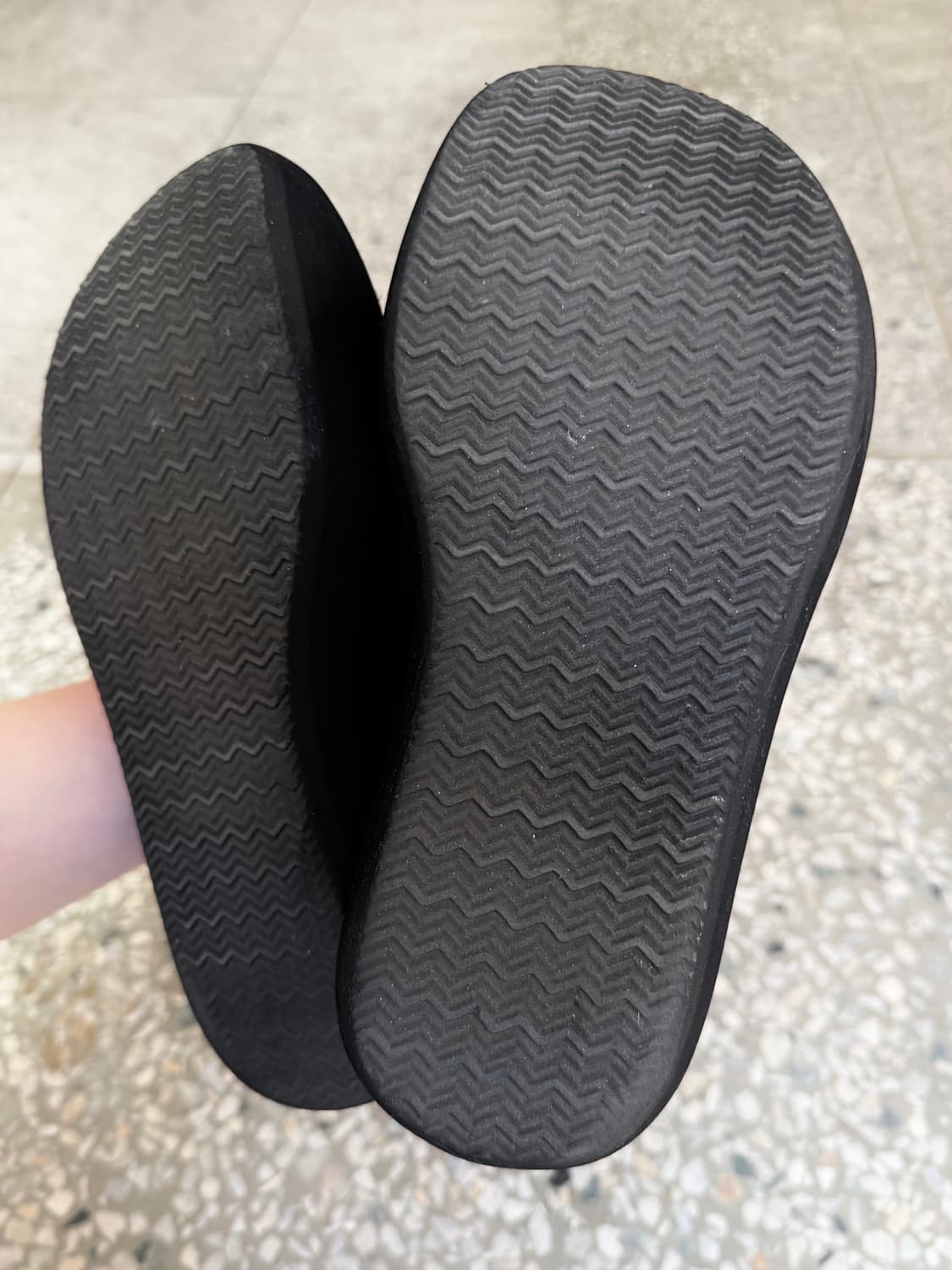 오소이 보트 플립플랍 쪼리 블랙  상품이미지3