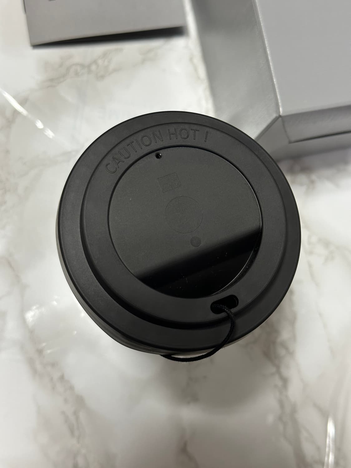 발렌시아가 서울 머그컵 블랙 새상품 상품이미지3