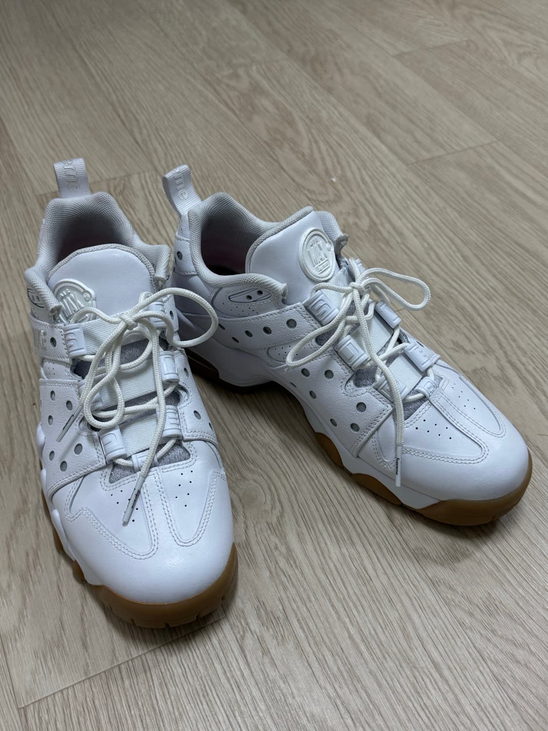 슈프림x나이키 sb 에어맥스 270 상품이미지2