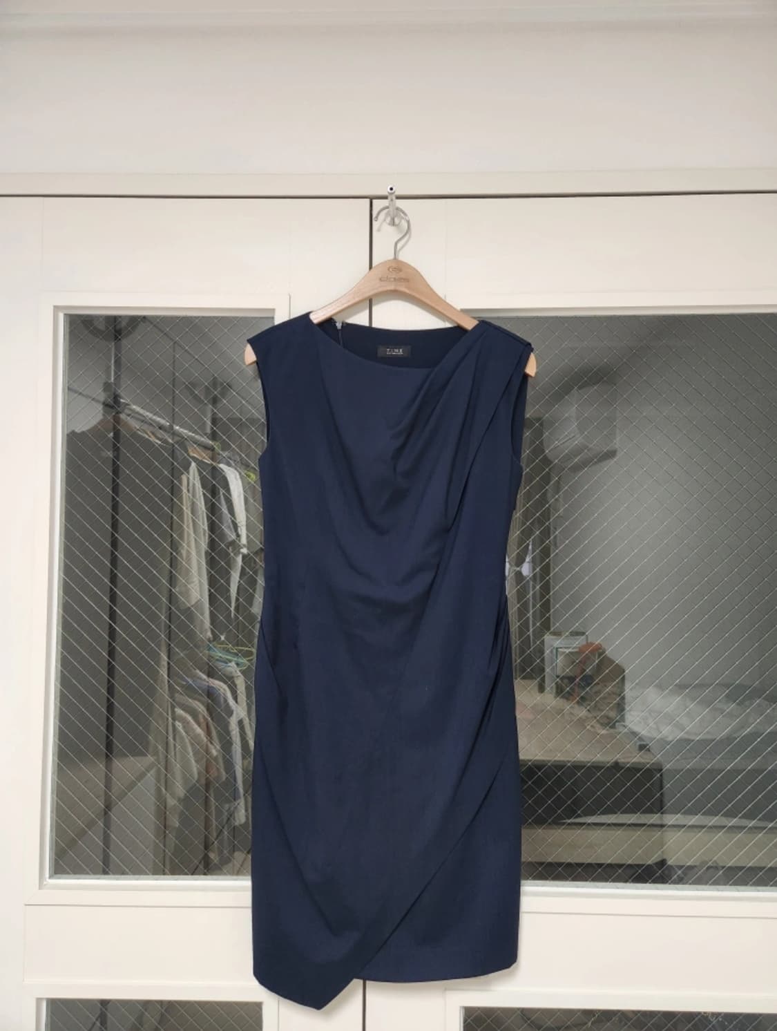 타임 한섬 드레프트 네이비 원피스 상품이미지1