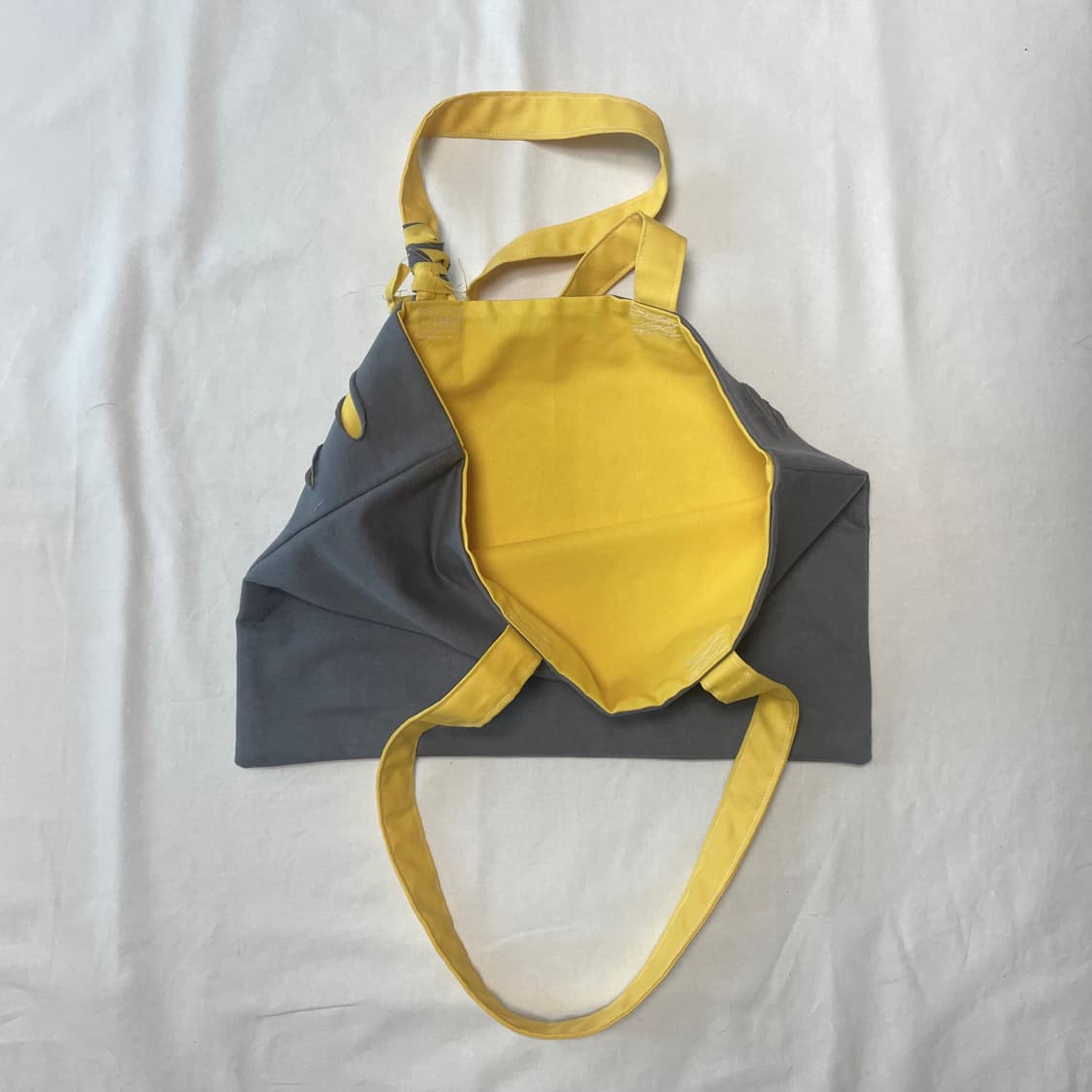 Cut-out tote bag 에코백 상품이미지6