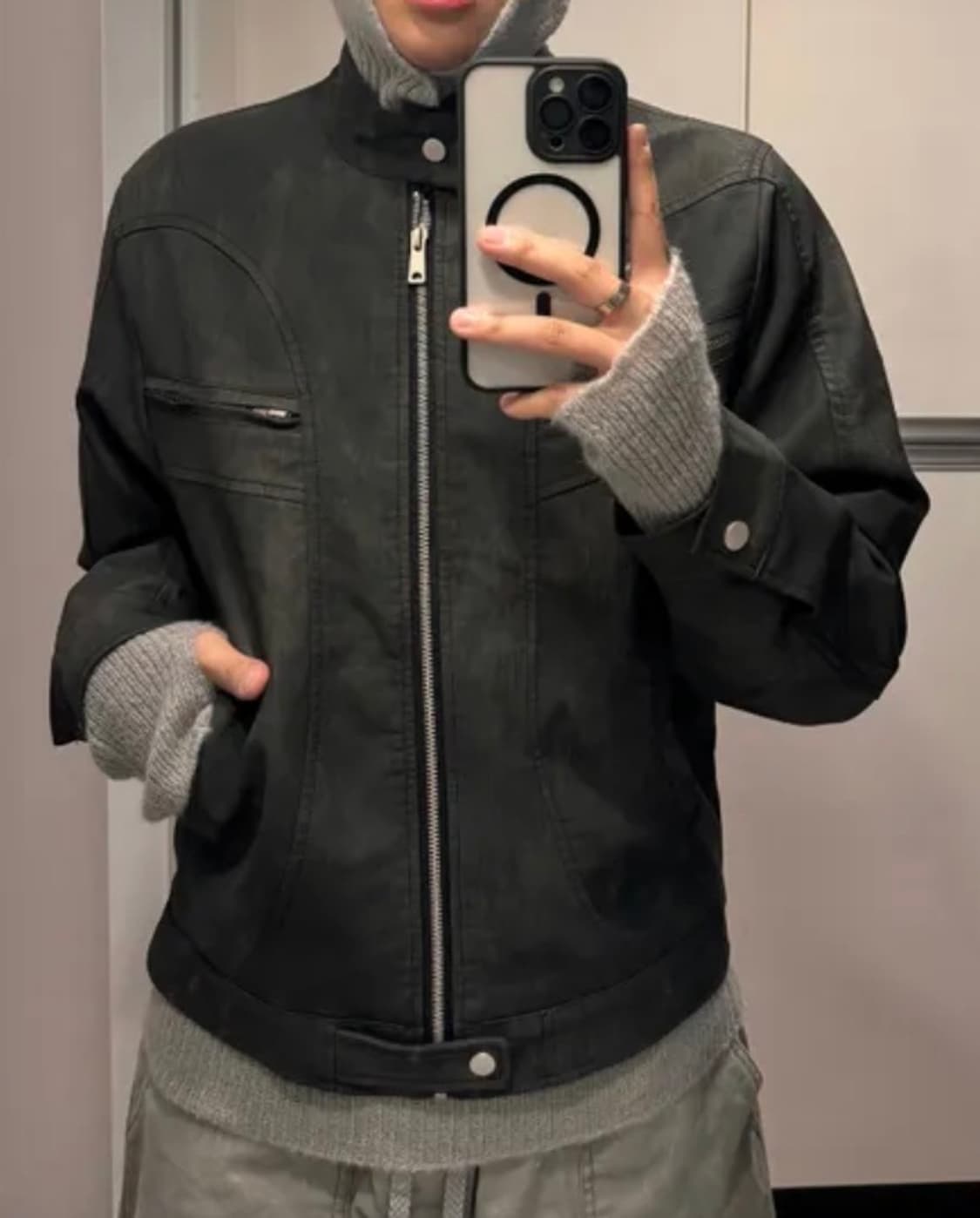 스크레치 바이핑 레더 자켓 상품이미지2