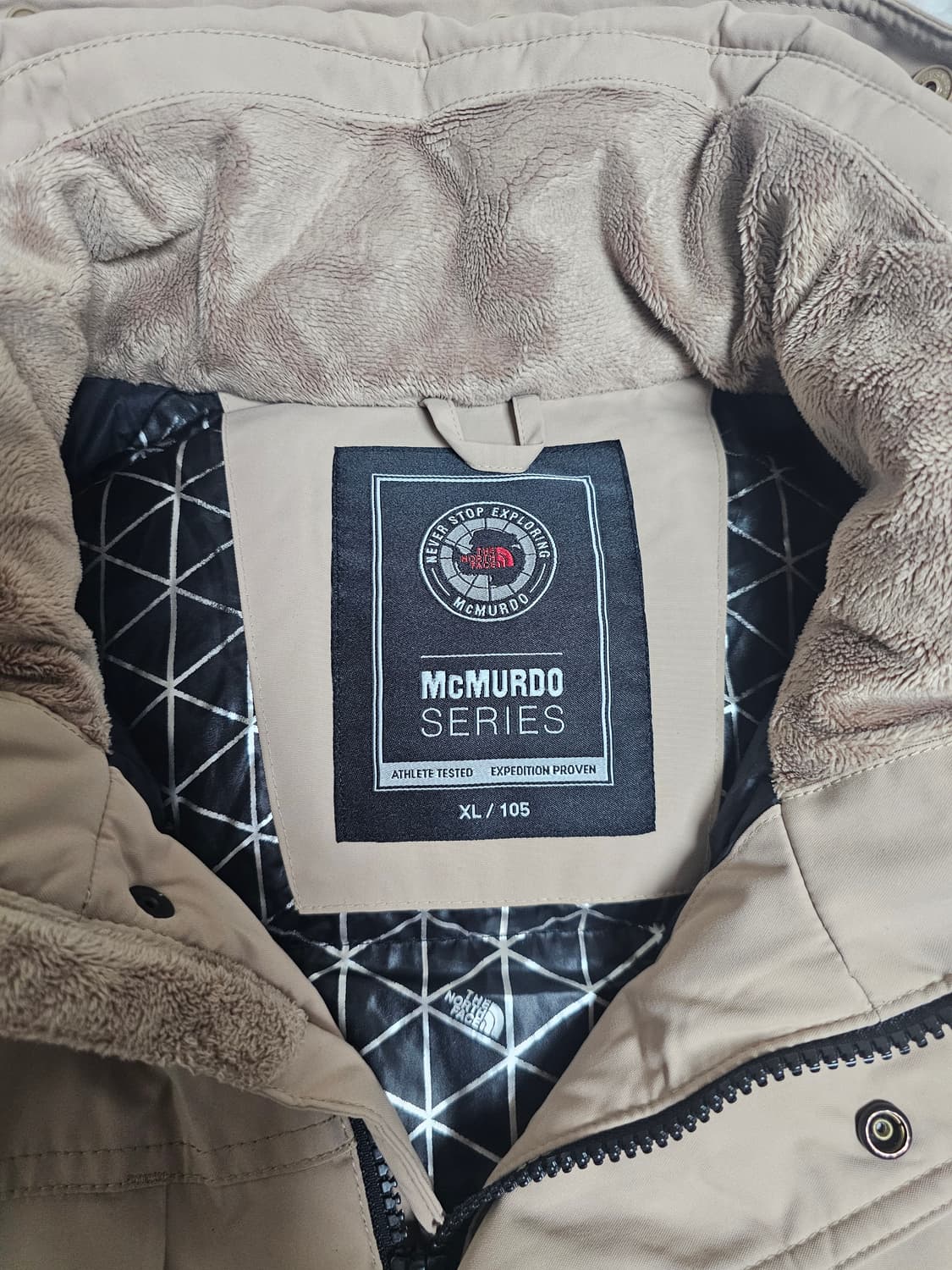 노스페이스 맥머도 패딩 105 상품이미지3