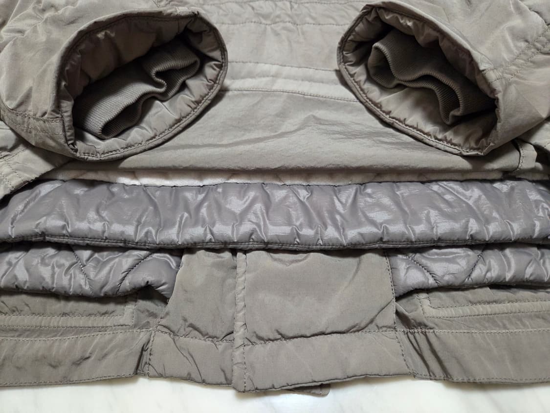 씨피컴퍼니 NYCRA 스트레치 나일론 쉘 자켓 상품이미지3