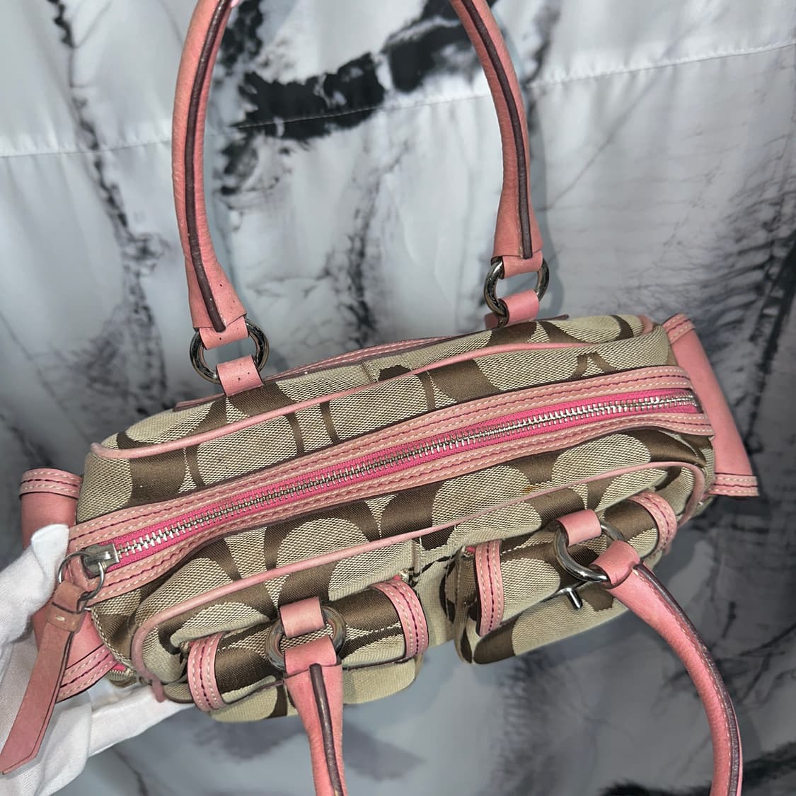 코치 핑크 시그니처 토트백 상품이미지5