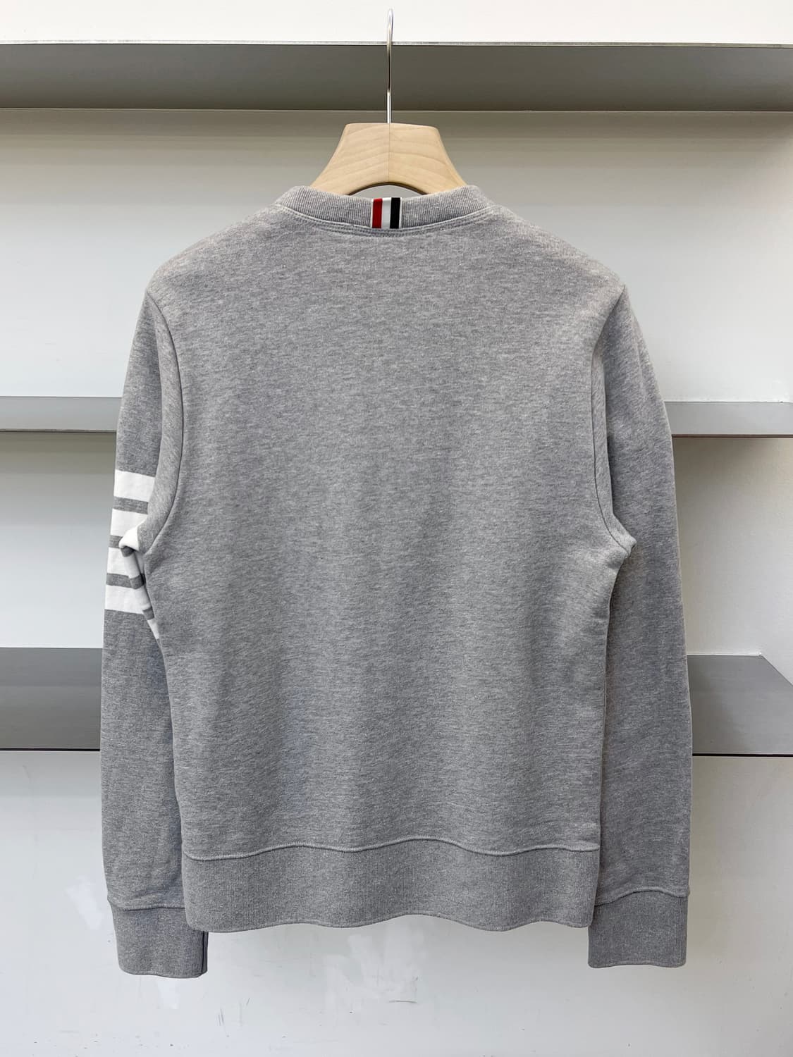 톰브라운 24F/W 4-bar 스웻셔츠 상품이미지3