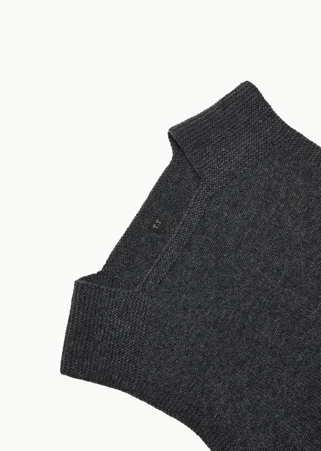 [40] 타이가타카하시 Lot528 arc 니트베스트 차콜 상품이미지2