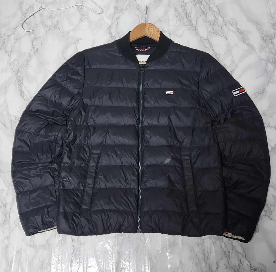 타미힐피거 경량 패딩 블랙 자켓 상품이미지2