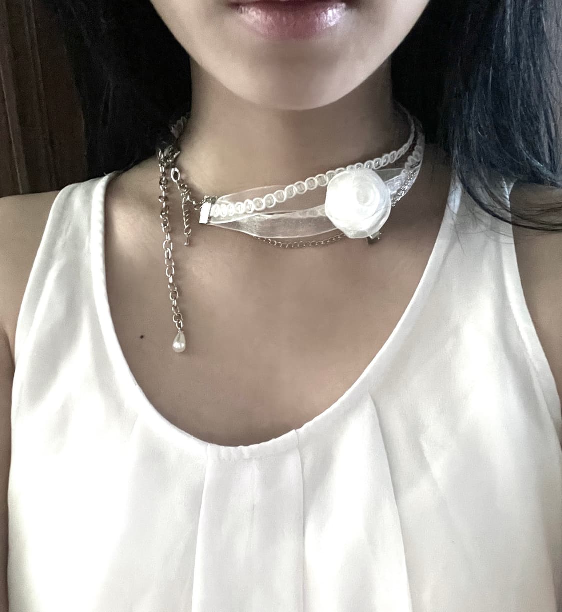 handmade white rose necklace 상품이미지2