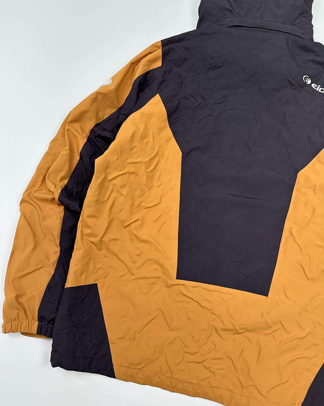 아이더 배색 바람막이 상품이미지6