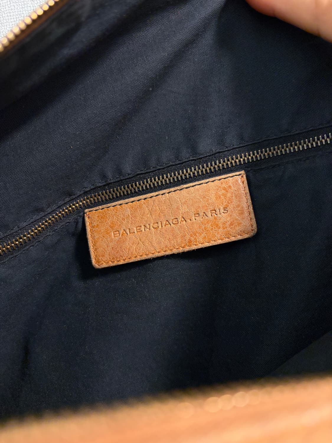 발렌시아가 커리어 카멜 XL 상품이미지6