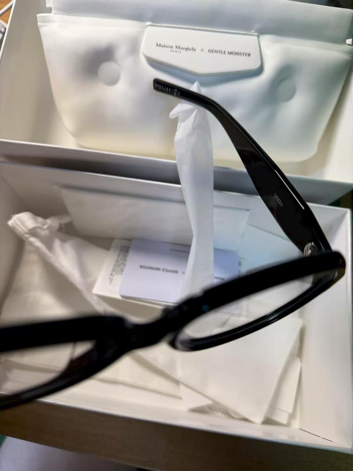 (정품)젠틀몬스터x메종마르지엘라 MM211 01  패션안경 상품이미지2