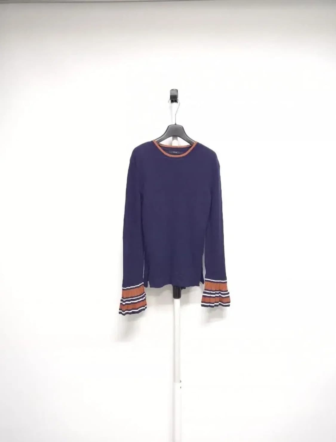 시스템 춘추 소매패블럼 긴팔니트블라우스 F 상품이미지1