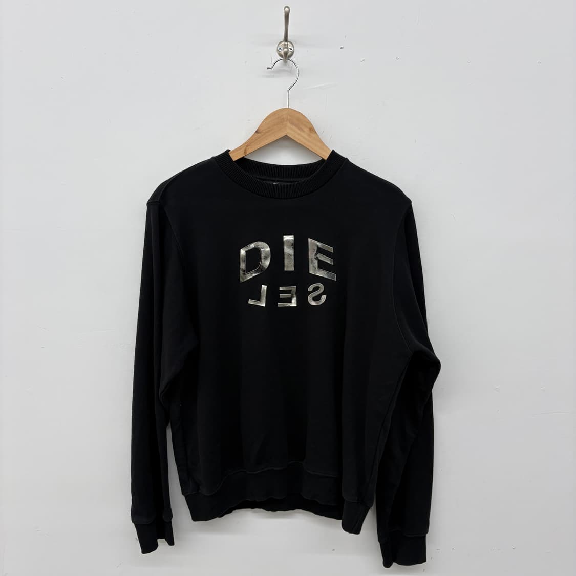 디젤 블랙 로고 맨투맨 티셔츠 공용 S 상품이미지1