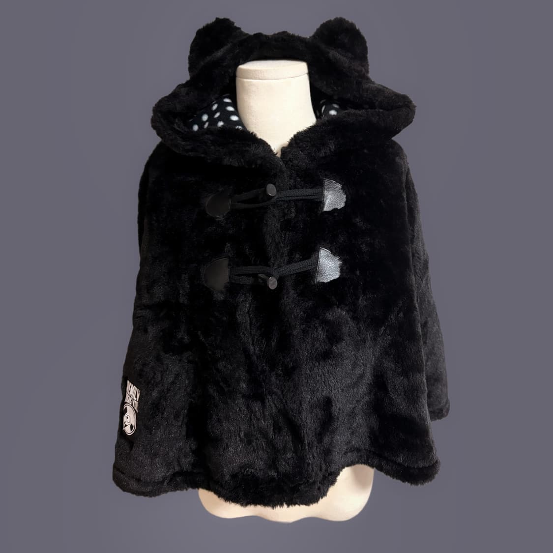 (이체시에눌) 일본 네코미미 블랙 후드 도트 패턴 포인트 퍼 떡코 케이프 상품이미지1