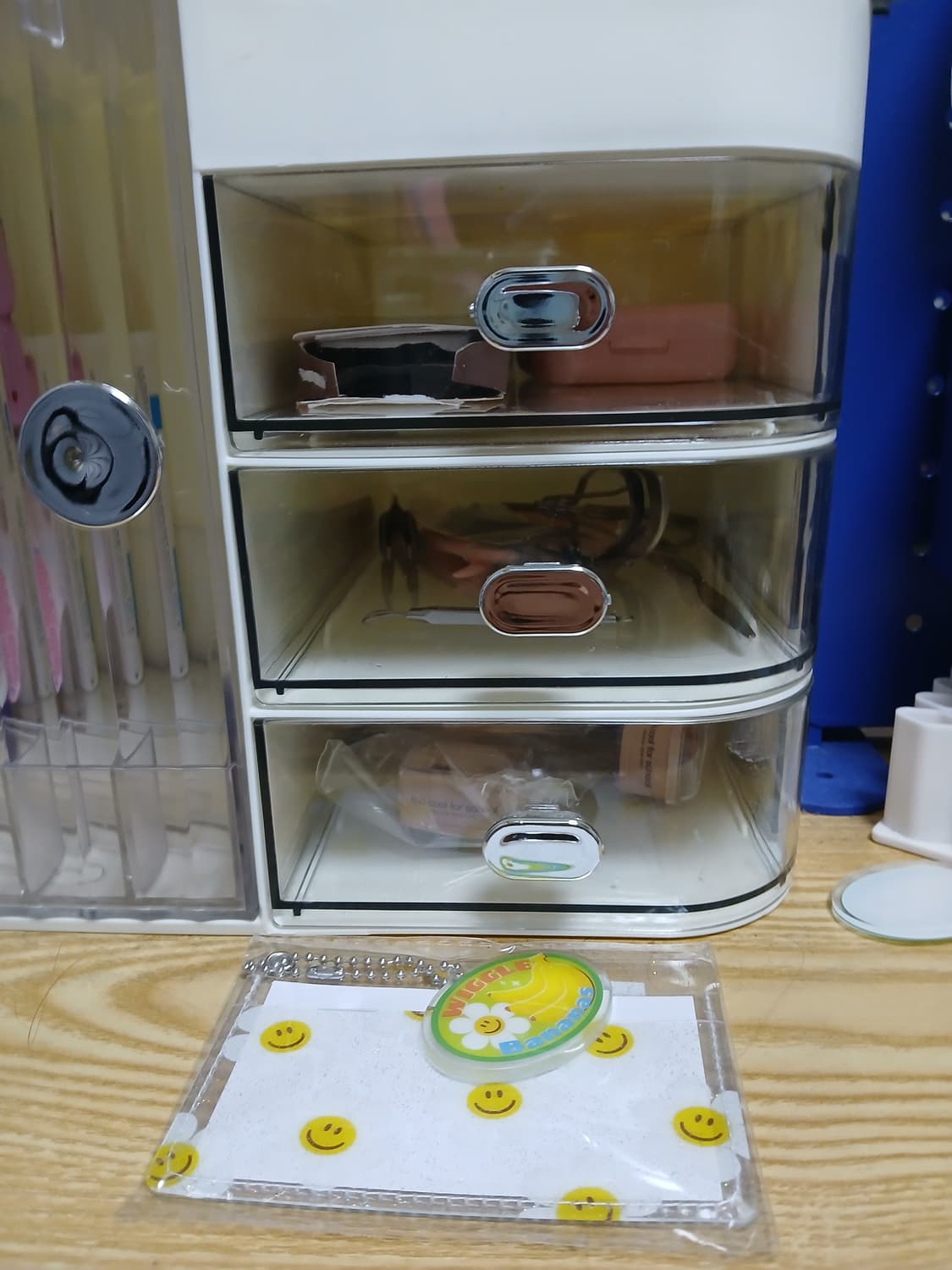 컬러그램 위글위글 카드지갑 팝니다 상품이미지1