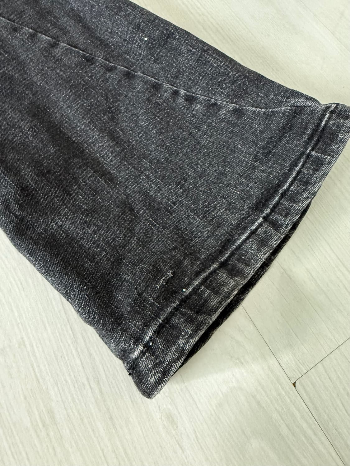 오도어 카고 부츠컷 흑청팬츠 상품이미지6