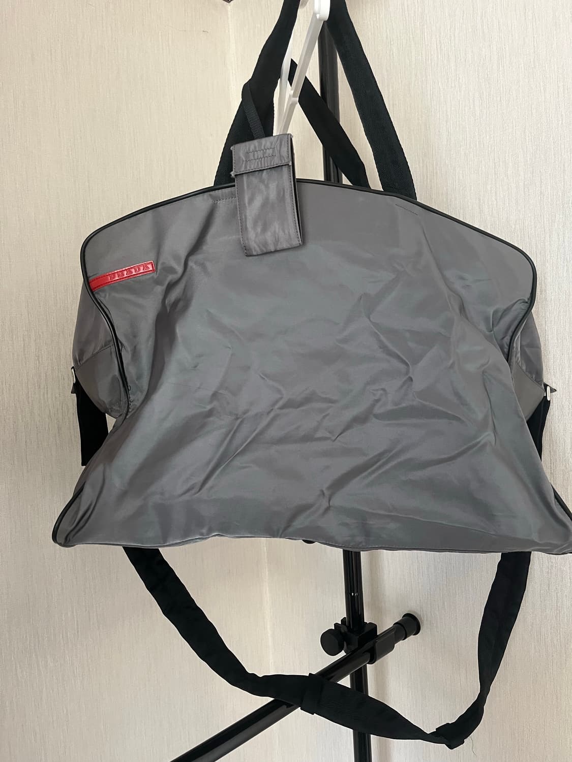 프라다 나일론 투웨이 더플백 상품이미지1