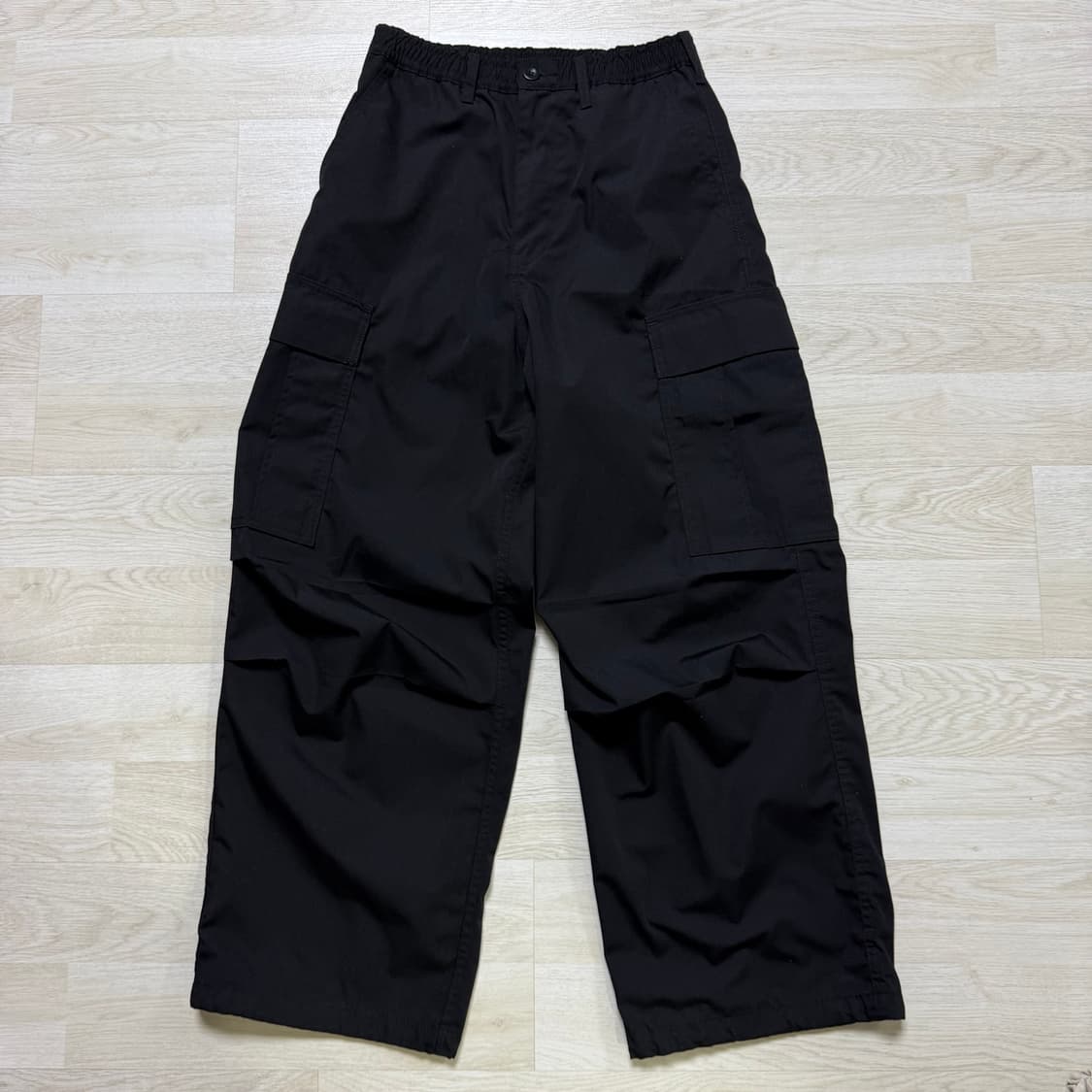 GU 슈퍼 와이드 카고 팬츠 블랙 상품이미지2