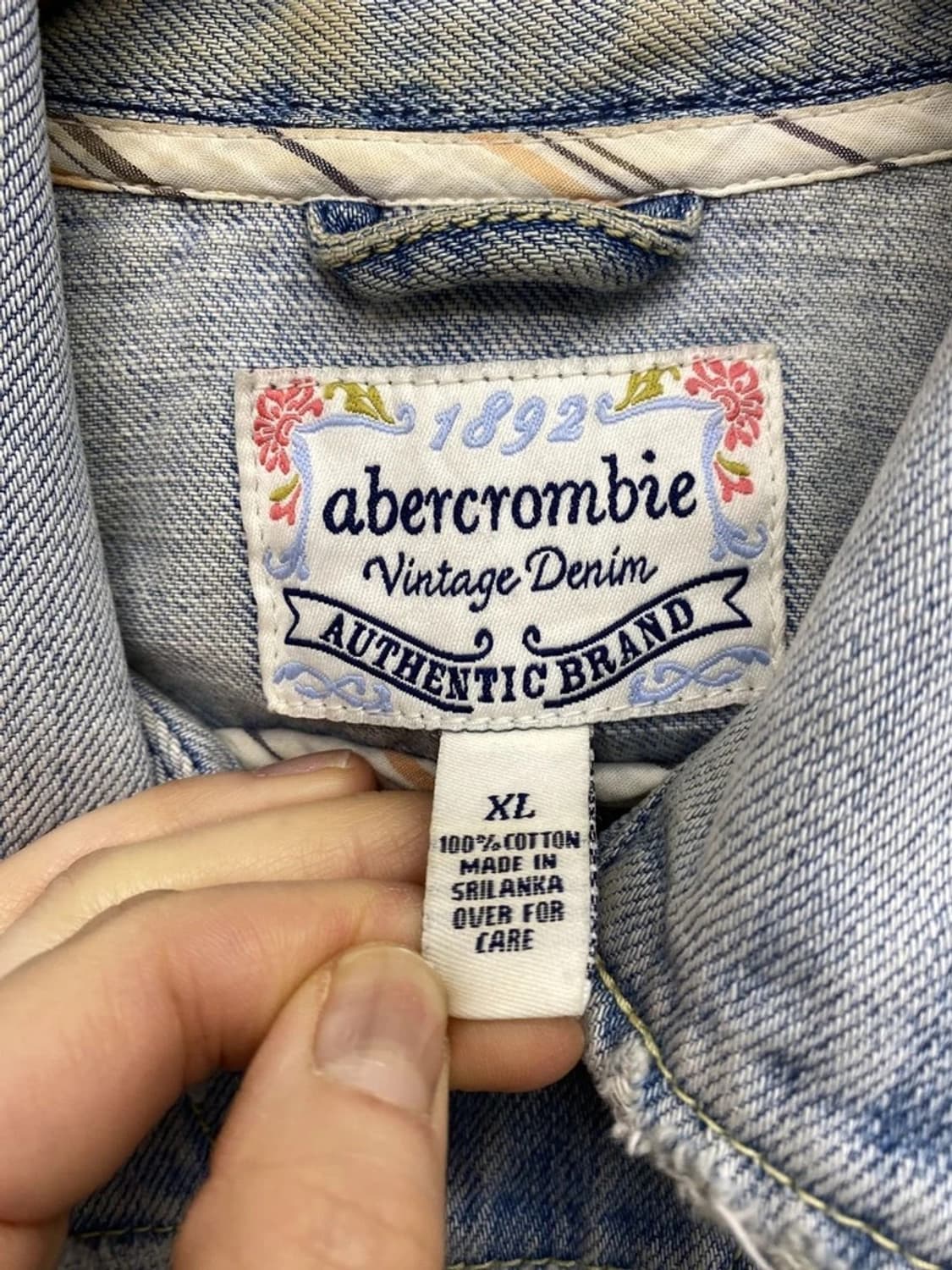 Abercrombie & Fitch washed denim jacket 상품이미지7