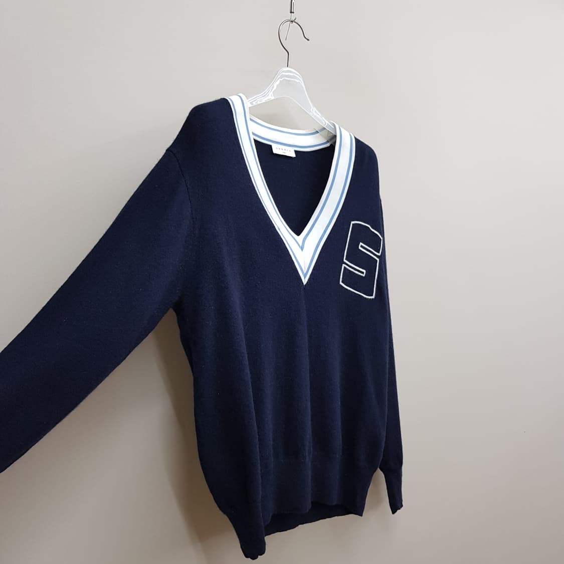 산드로 SANDRO V라인 배색 포인트 울 니트 2사이즈 상품이미지4