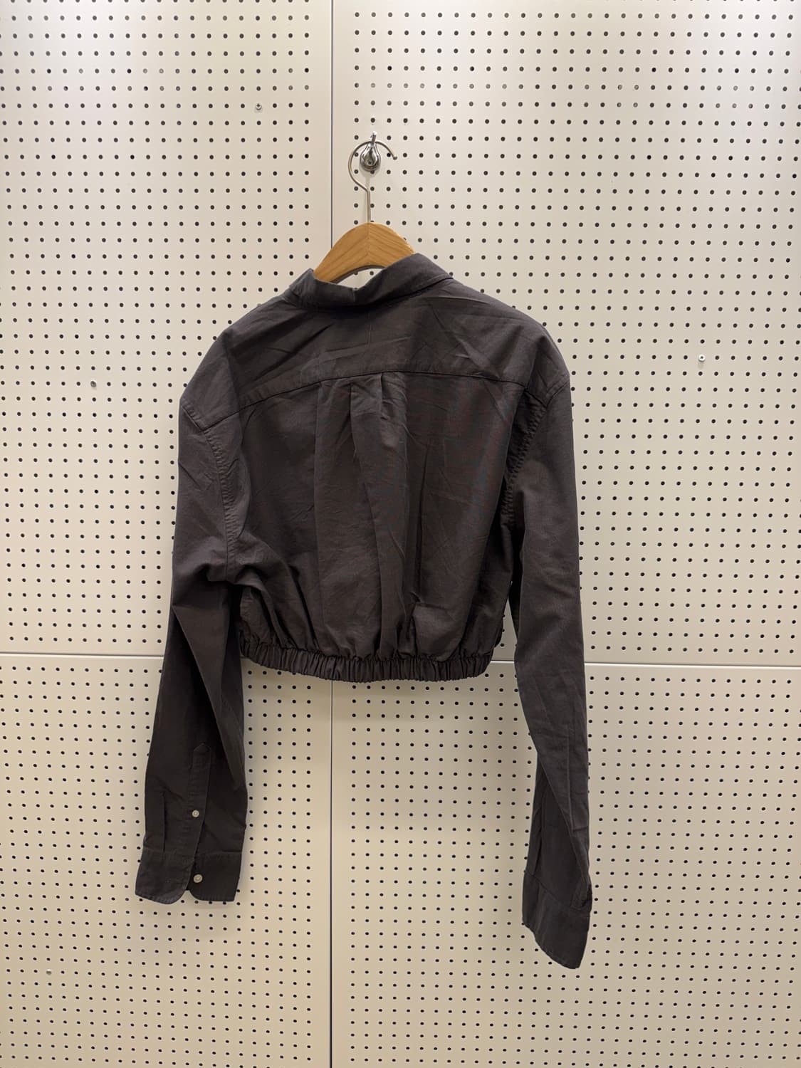 칼하트 커스텀 크롭 셔츠 자켓 U1318 상품이미지3