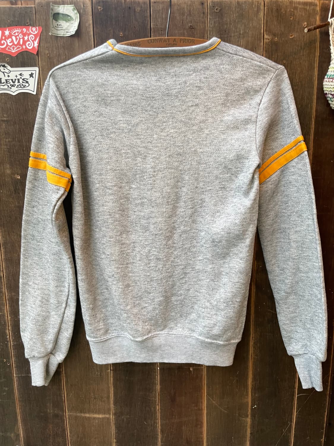 1970-80's Vintage V-Neck Sweatshirt 상품이미지9