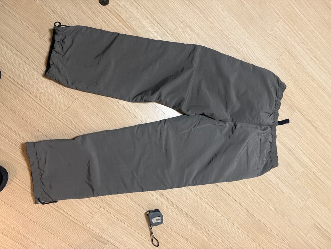 32,M) 29,000원 유니클로 빈티지 사이드 라인 스트링 팬츠 카키 상품이미지9