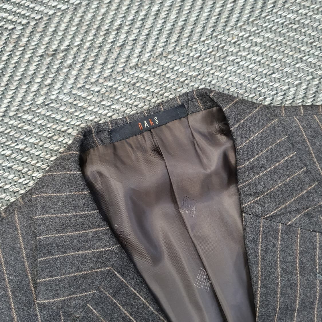 닥스 울100 스트라이프 블레이저 자켓 남자105 상품이미지2