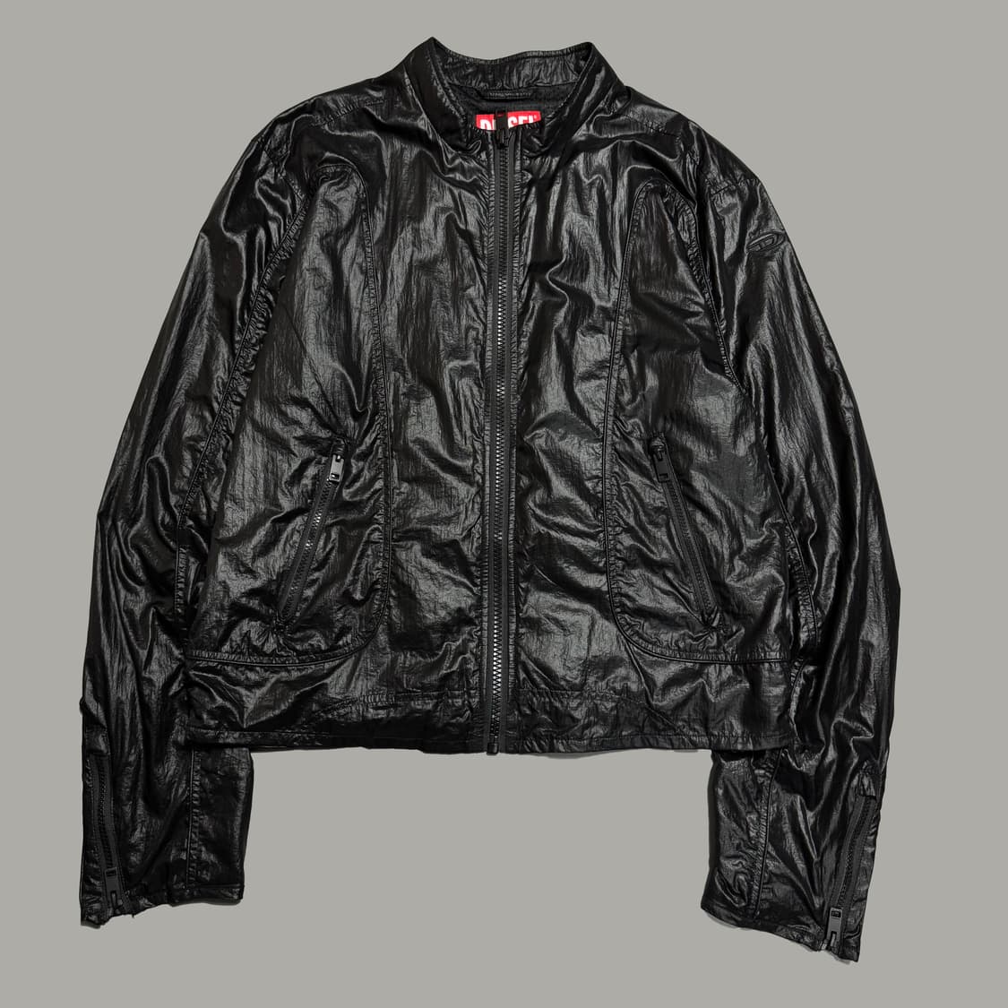 (A+)디젤(DIESEL) 24ss 블랙컬러 폴리에스터 패널 쇼트 자켓 상품이미지9