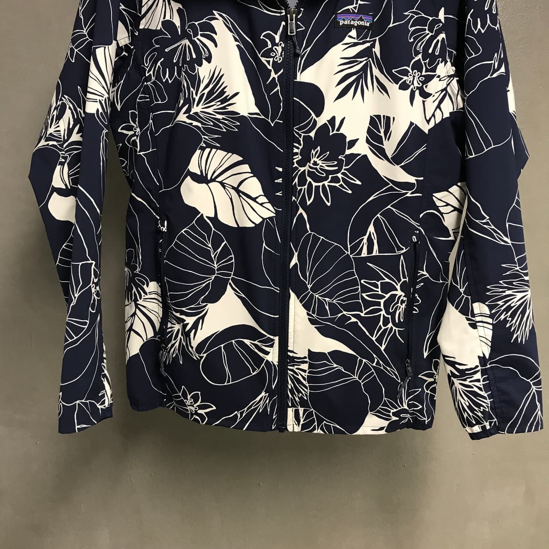 파타고니아 바람막이 자켓 M 상품이미지3