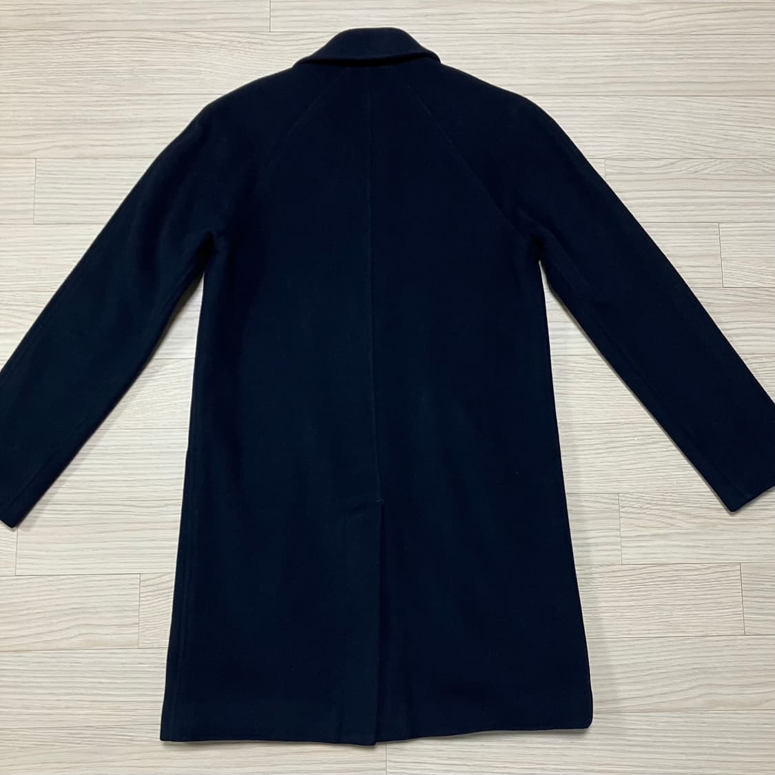 아페쎄 울캐시미어 코트 다크네이비 상품이미지3