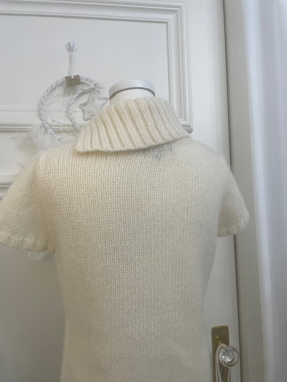 ivory twist diagonal neck half sweater 상품이미지4