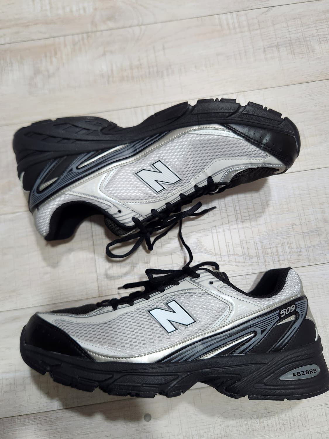 뉴발란스 509 블랙그레이
280사이즈 상품이미지5