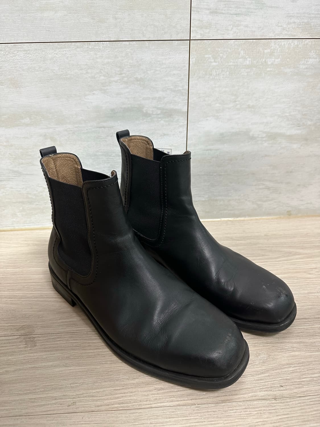 Vero cudio 통창 스퀘어 토 블랙 첼시 가죽 부츠 상품이미지2