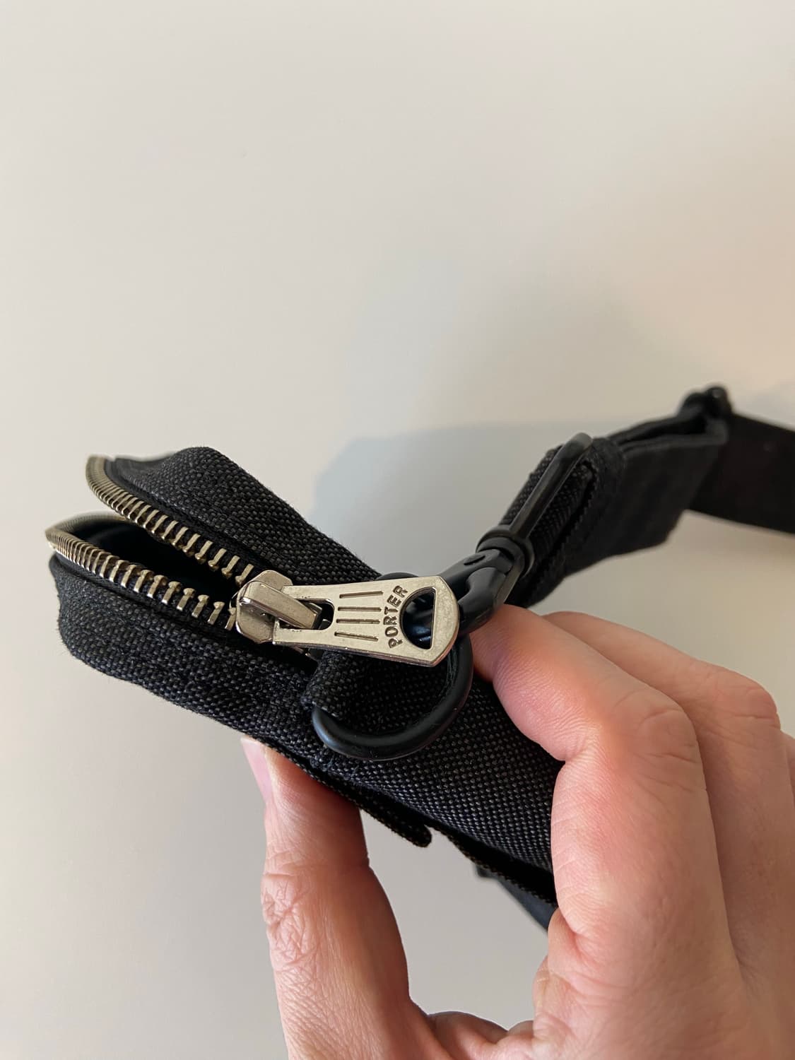 요시다포터 스모키 버티컬 숄더백 상품이미지7