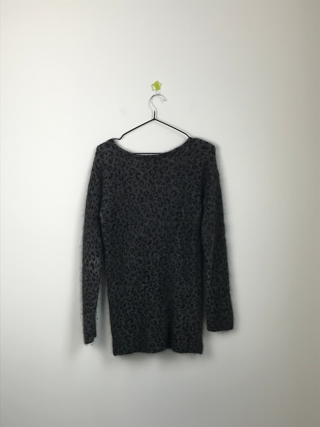 Jpn Charcoal Gray Leopard Knit Sweater 상품이미지5