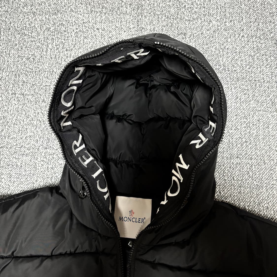 몽클레르 패딩 팔아요 상품이미지2