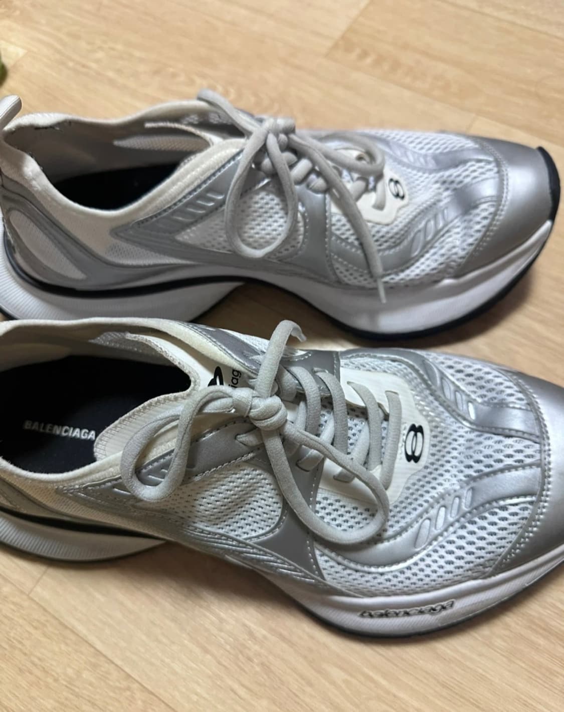 발렌시아가 서킷 실버 42 상품이미지3