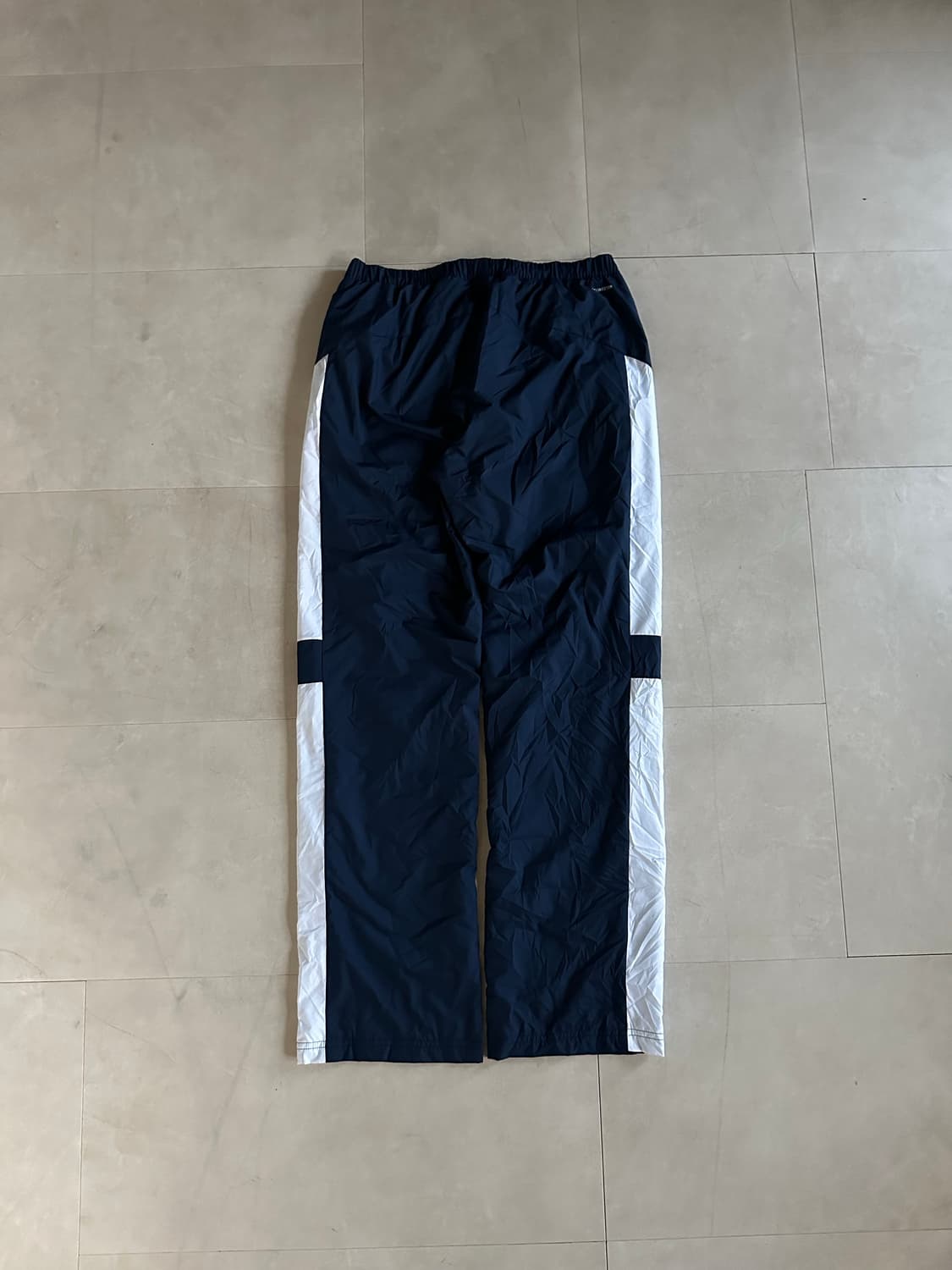 Adidas navy training pants 상품이미지5