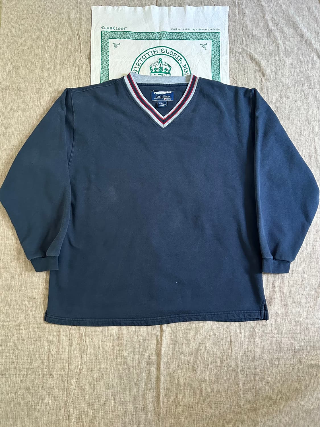 90s 엘엘빈 x 러셀 브이넥 스웻셔츠 Made in USA 상품이미지1